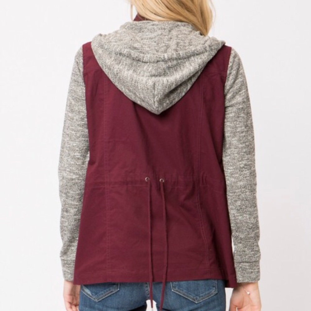 Military style cargo vest with sleeves - Picture 4 of 6